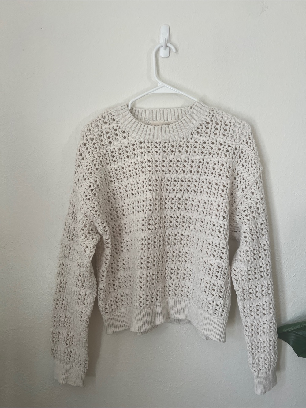 Lightweight Cream/White Crochet Knit Sweater - Women- Costal, Beach, Vacation.